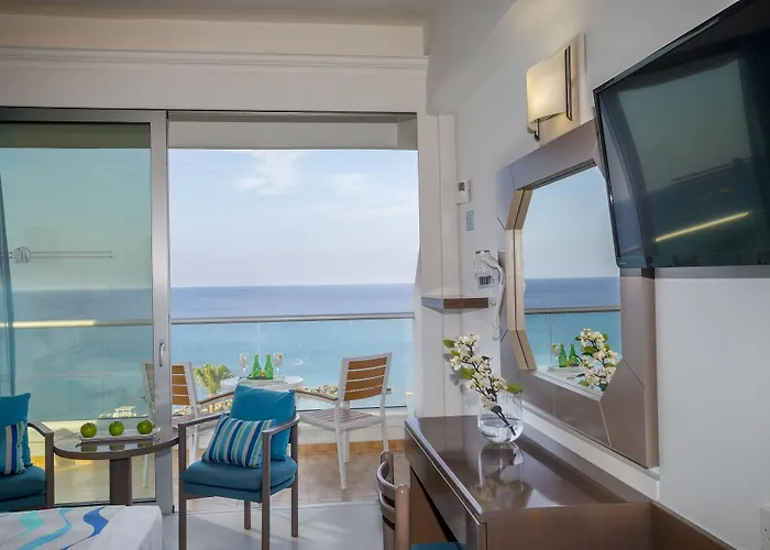 Cavo Maris Hotel Protaras