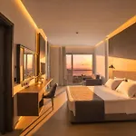 Hotel Cavo Maris 4*