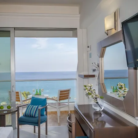 Cavo Maris & Hotel Protaras
