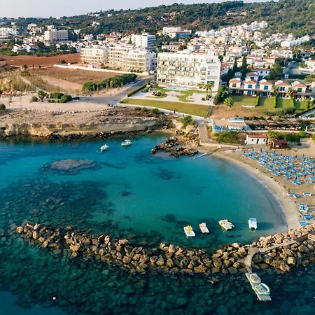 Cavo Maris Hotel 4*