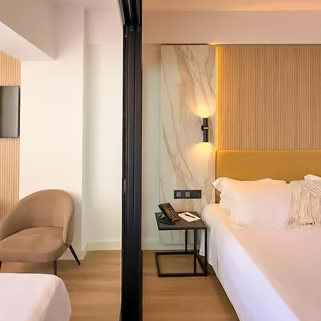 Hotel Cavo Maris 4*