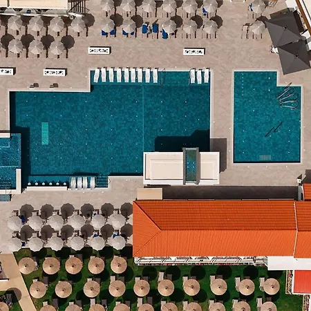 Cavo Maris Hotel 4*