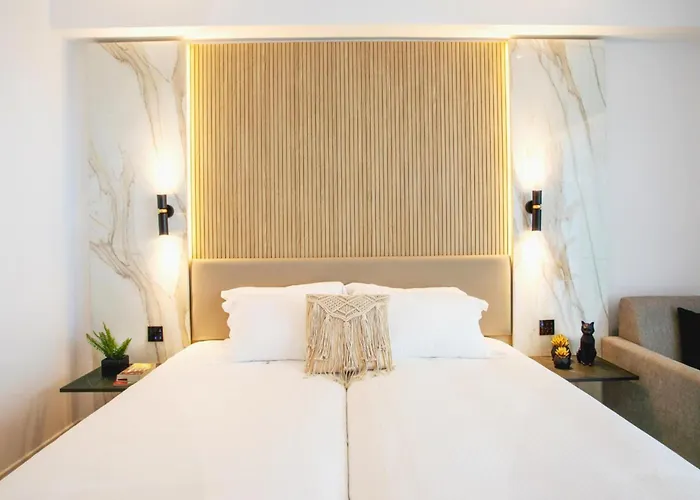 Cavo Maris Hotell 4*